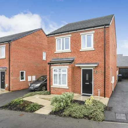 Buy this 3 bed house on 4 Thomas Drive in Killinghall, HG3 2FA