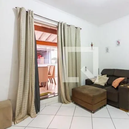 Buy this 3 bed house on Rua Doutor Miguel Vieira Ferreira in Jardim Santo Antônio, Osasco - SP