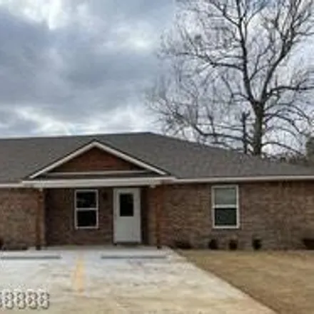 Buy this studio duplex on 249 South 23rd Terrace in Fort Smith, AR 72908