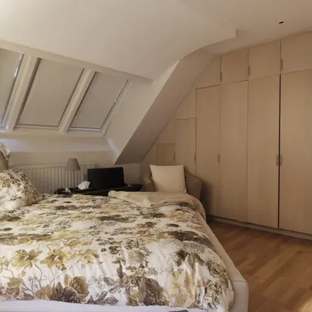 Rent this 2 bed apartment on Kolonel Dusartplein 34 in 3500 Hasselt, Belgium