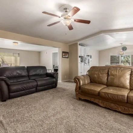 Image 4 - 7099 North Guthrie Road, Picture Rocks, Pima County, AZ 85743, USA - Apartment for sale