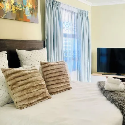 Image 4 - Parklands, Western Cape, 7441, South Africa - Apartment for rent