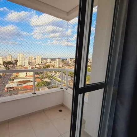 Rent this 2 bed apartment on Rua Doutor Emílio Winther in Centro, Taubaté - SP