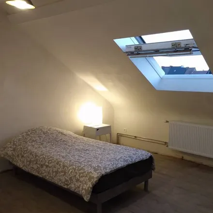 Rent this 4 bed house on Ghent in Gent, Belgium