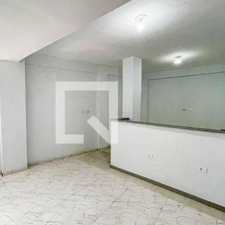 Rent this 2 bed house on Rua Joaquim Afonso de Souza 217 in Cachoeirinha, São Paulo - SP