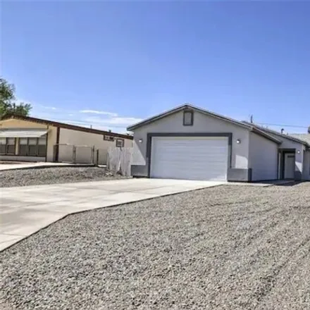 Buy this 3 bed house on 1680 Toro Road in Bullhead City, AZ 86442