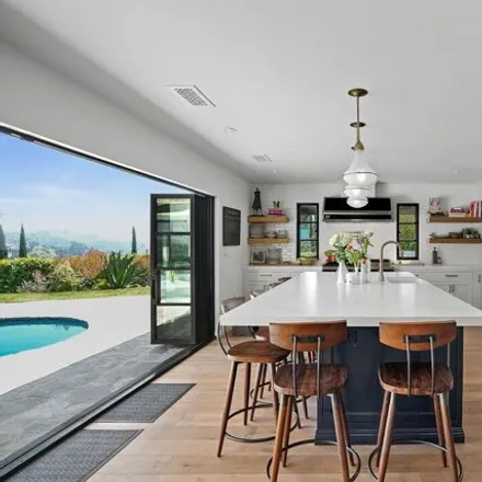 Image 9 - 8249 Skyline Drive, Los Angeles, CA 90046, USA - House for rent