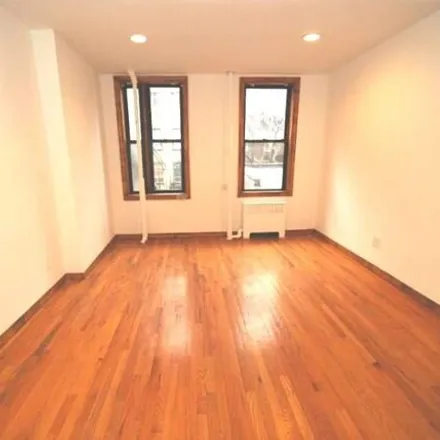 Image 1 - 259 West 19th Street, New York, NY 10011, USA - House for rent