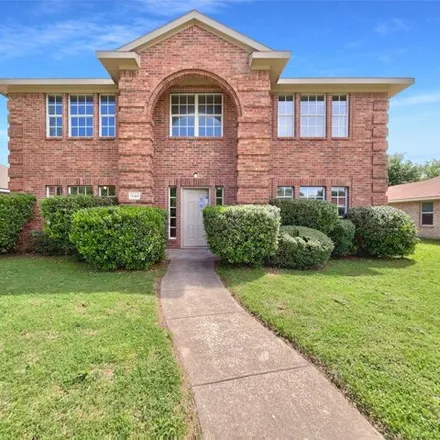 Buy this 4 bed house on 1552 Warwick Drive in Lancaster, TX 75134