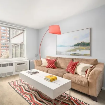 Image 1 - 14 West 14th Street, New York, NY 10011, USA - Apartment for sale