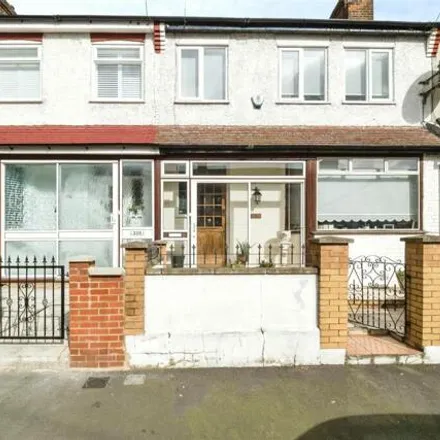 Buy this 3 bed townhouse on 214 Roman Road in London, E6 3SJ