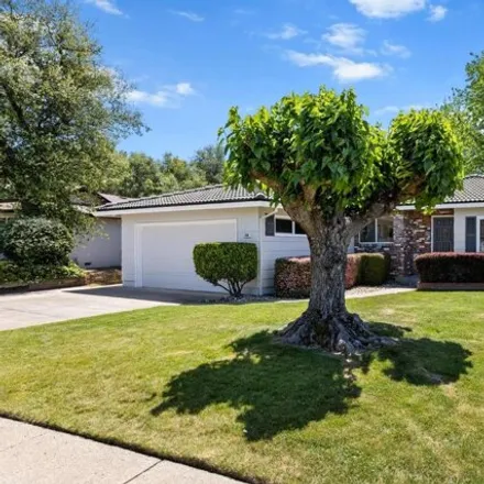 Buy this 3 bed house on 1848 Queens Court in Roseville, CA 95661
