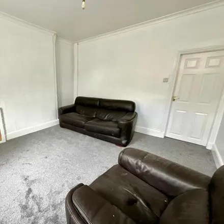 Image 3 - Hunslet Street, Burnley, BB11 3DH, United Kingdom - House for sale