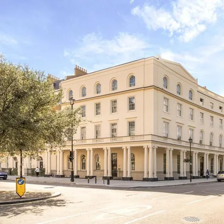 Image 5 - 75 Portland Place, East Marylebone, London, W1B 1QX, United Kingdom - Apartment for rent