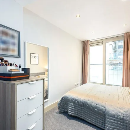 Image 5 - Balmoral Apartments, 2 Praed Street, London, W2 1AL, United Kingdom - Apartment for rent