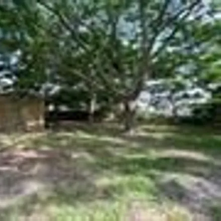 Image 4 - 2611 Berry Avenue, Groves, TX 77619, USA - House for sale