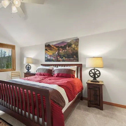Rent this 3 bed house on Silverthorne in CO, 80497
