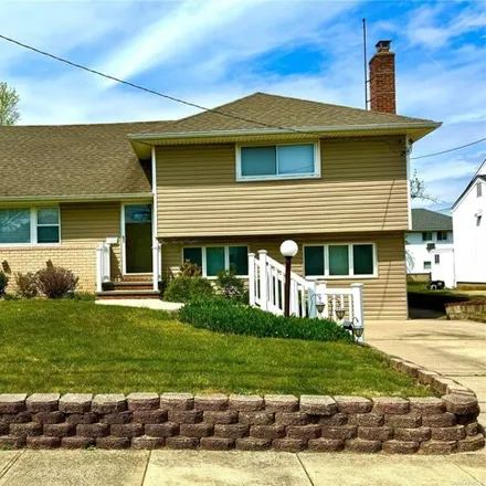 Buy this 3 bed house on 138 Concord Avenue in Oceanside, NY 11572