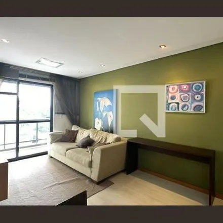 Rent this 2 bed apartment on Canaleta Exclusiva BRT in Centro Cívico, Curitiba - PR