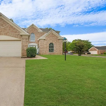 Buy this 4 bed house on 5411 Signal Peak Drive in Arlington, TX 76017