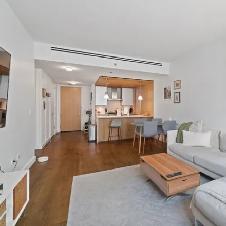 Rent this 1 bed condo on 211 E 13th St Apt 2j in New York, 10003