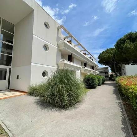 Image 1 - 150 Avenue Albert Einstein, 34000 Montpellier, France - Apartment for rent