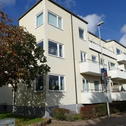 Rent this 1 bed apartment on Gjörloffsgatan 82 in 261 34 Landskrona kommun, Sweden