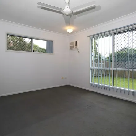 Rent this 3 bed apartment on Scarisbrick Drive in Kirwan QLD 4817, Australia