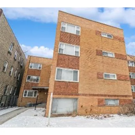 Buy this 2 bed condo on 6236 North Francisco Avenue in Chicago, IL 60645