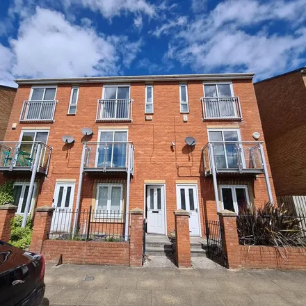 Rent this 4 bed townhouse on 35 St. Wilfrids Street in Manchester, M15 5XE