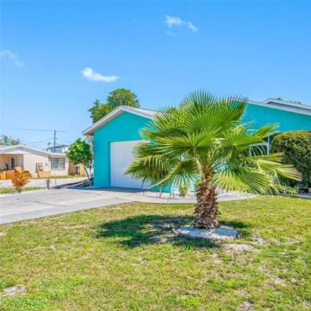 Image 2 - 173 13th Avenue North, Indian Rocks Beach, Pinellas County, FL 33785, USA - House for sale