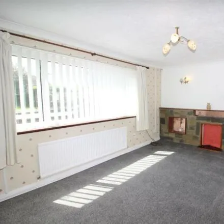 Rent this 2 bed apartment on New Road in Cardiff, CF3 3BX
