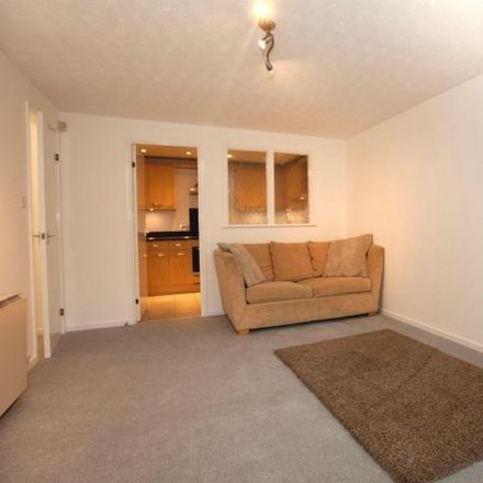 Rent this 2 bed apartment on 73494 in Queensway, Royal Leamington Spa CV31 3LB