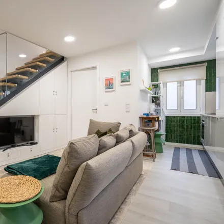 Rent this 1 bed apartment on Abm Propriedades in Rua de Aníbal Cunha, 4050-099 Porto
