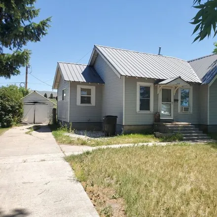 Buy this 2 bed house on 298 South 4th Street in Montpelier, Bear Lake County