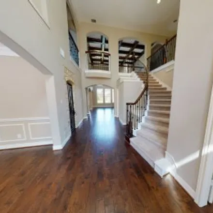 Buy this 5 bed apartment on 4126 Scenic Valley Lane in Riverstone, Sugar Land