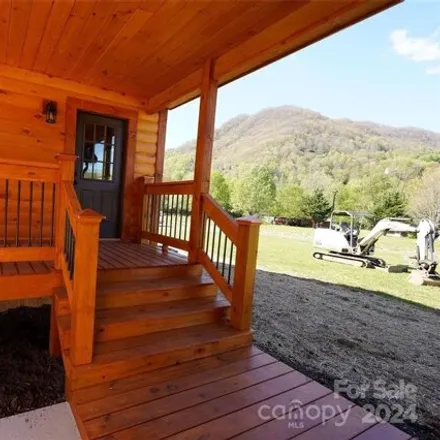 Image 5 - 92 Panoramic Loop, Maggie Valley, Haywood County, NC 28751, USA - House for sale