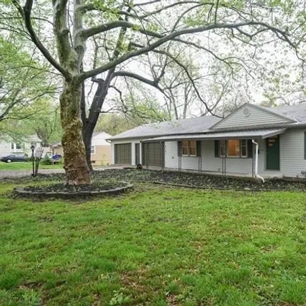Buy this 3 bed house on 8183 Spring Valley Road in Raytown, MO 64138