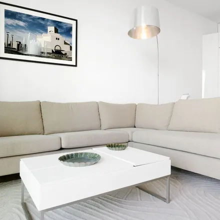 Rent this 2 bed apartment on Grand Tower in Europa-Allee 2, 60327 Frankfurt