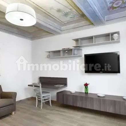 Image 9 - Via Fiesolana 25 R, 50121 Florence FI, Italy - Apartment for rent