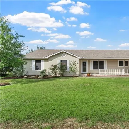 Buy this 3 bed house on 398 Cresthill Circle in McLennan County, TX 76689