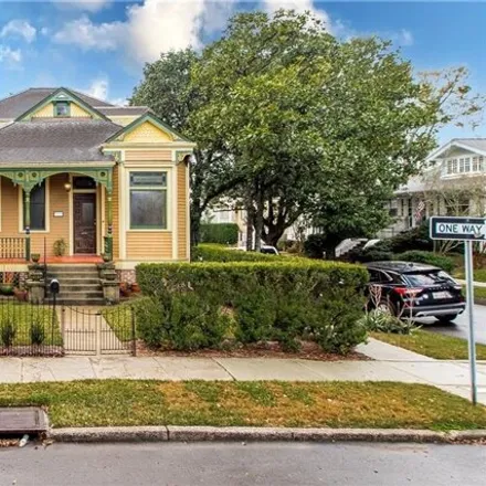 Image 1 - 1323 Fern Street, New Orleans, LA 70118, USA - House for sale