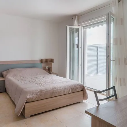Image 1 - Trani, Apulia, Italy - Apartment for rent