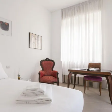 Rent this 1 bed apartment on Osteria del gambero rosso in Viale Pasubio, 8