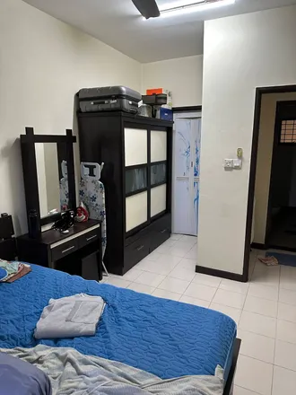 Rent this 3 bed apartment on Plaza Park Avenue in Jalan PJU 10/1, Damansara Damai