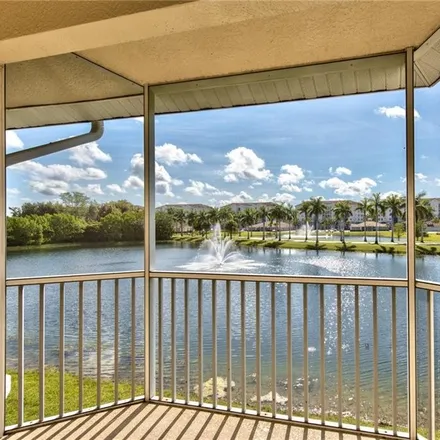 Buy this 3 bed condo on 3511 Milan Drive in Fort Myers, FL 33916