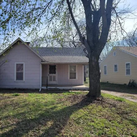 Buy this 1 bed house on 1364 North 5th Street in Arkansas City, KS 67005