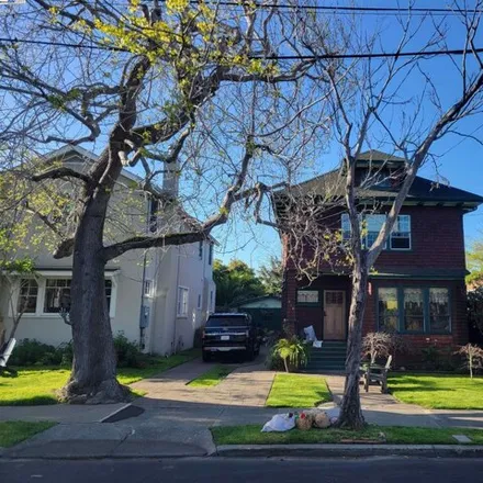 Buy this 4 bed house on 320 Haight Avenue in Alameda, CA 94501