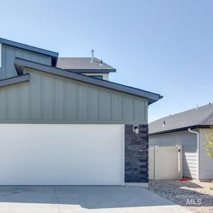 Buy this 3 bed house on 6906 South Chinook Avenue in Boise, ID 83709