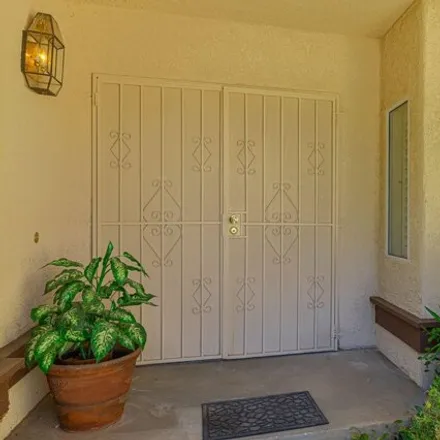 Image 7 - 41339 Maple Street, Palmdale, CA 93551, USA - House for sale